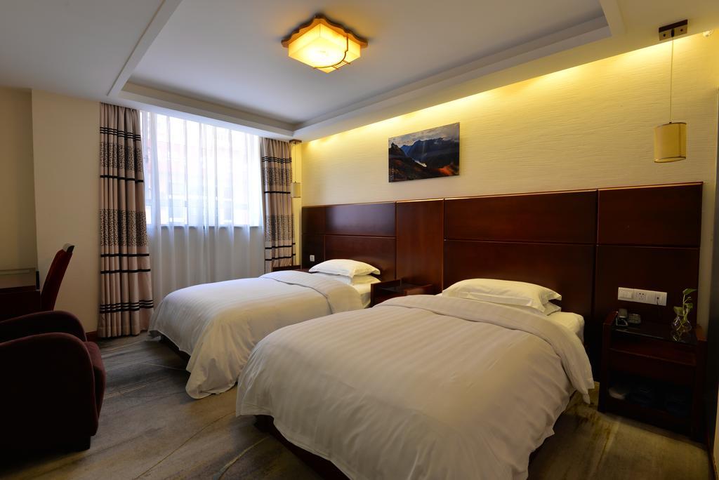 Irene Boutique Hotel - Jinshu Shop Шанхай Экстерьер фото