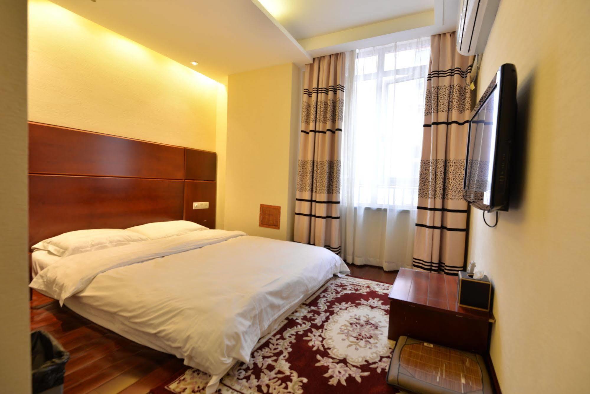 Irene Boutique Hotel - Jinshu Shop Шанхай Экстерьер фото
