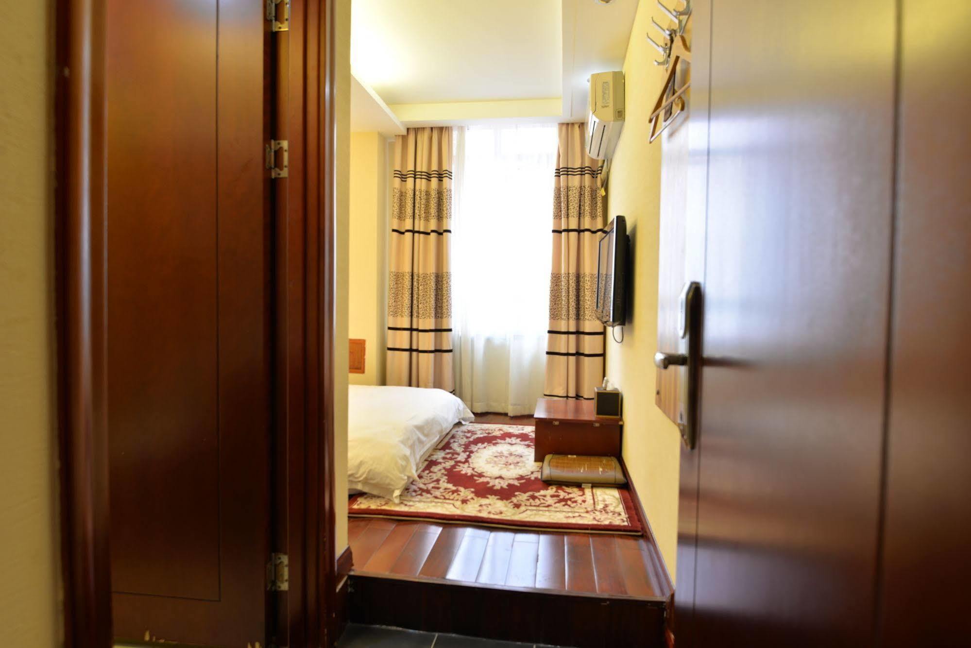 Irene Boutique Hotel - Jinshu Shop Шанхай Экстерьер фото