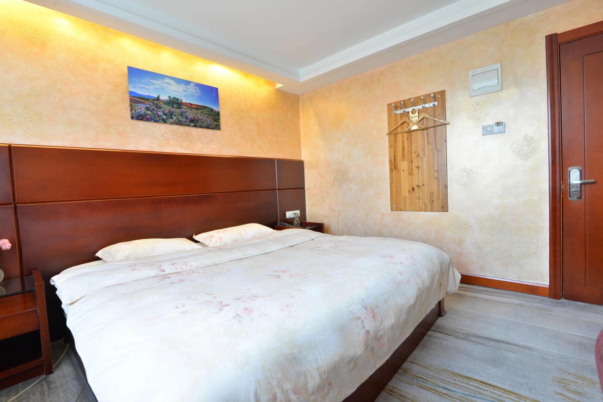 Irene Boutique Hotel - Jinshu Shop Шанхай Экстерьер фото